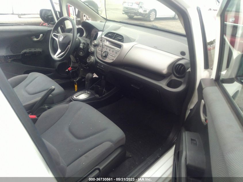 2013 HONDA FIT - JHMGE8H35DC049663