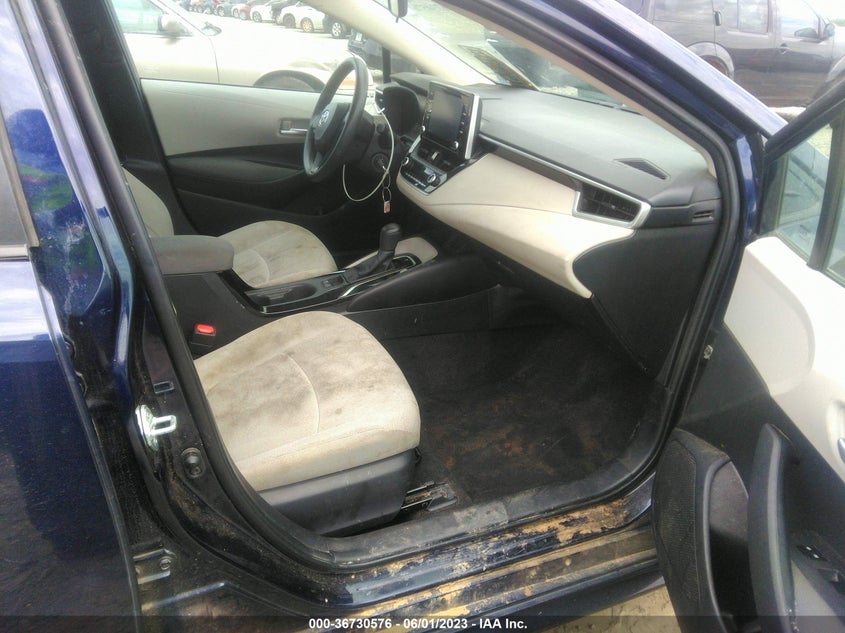 VIN 5YFEPMAE6MP181300 2021 TOYOTA COROLLA LE