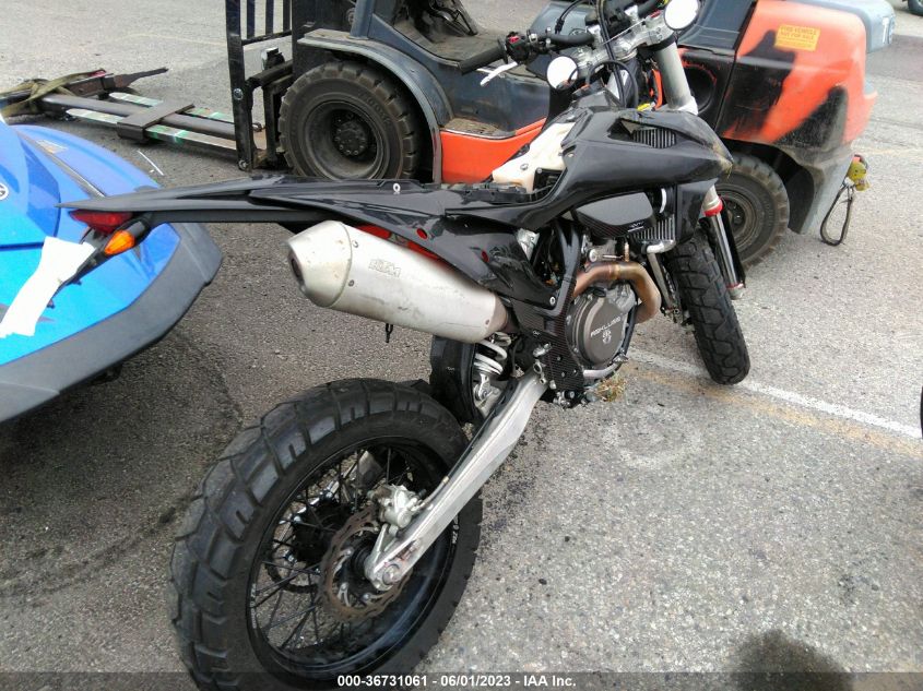 2021 KTM 500 EXC-F SIX DAYS - VBKEXK400MM431166