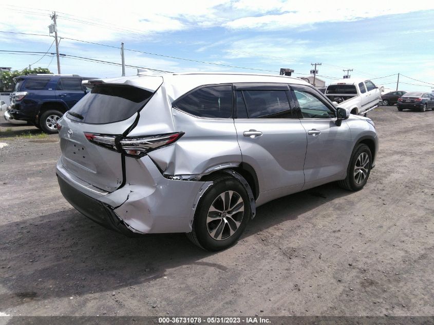 2022 TOYOTA HIGHLANDER XLE - 5TDGZRAH7NS121495