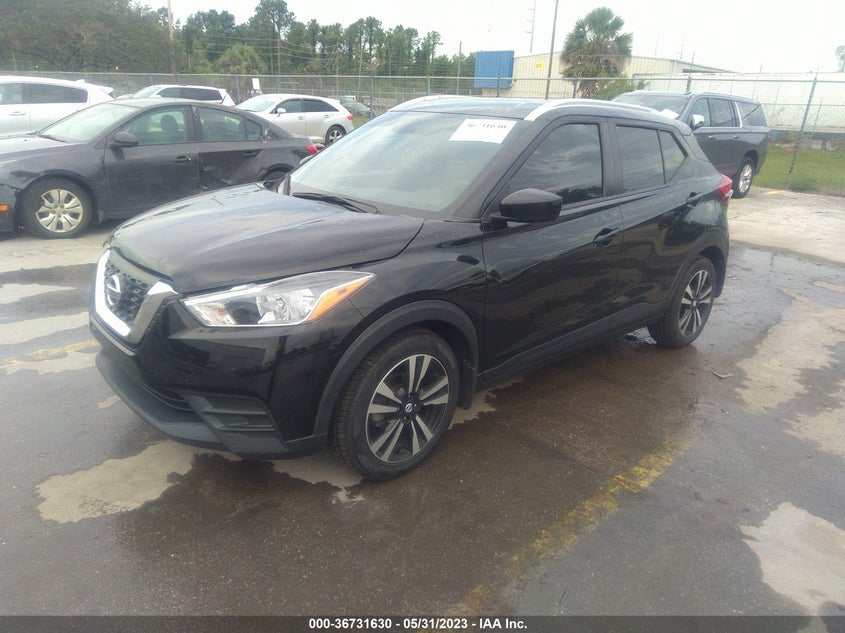 VIN 3N1CP5CU2JL523239 2018 NISSAN KICKS SV
