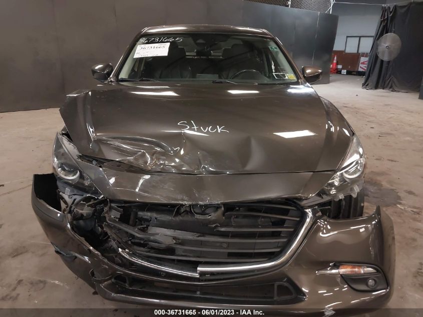 2018 MAZDA MAZDA3 4-DOOR TOURING - 3MZBN1V35JM162060