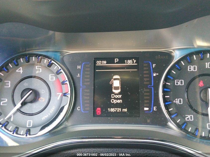 2015 CHRYSLER 200 S - 1C3CCCBB4FN590711