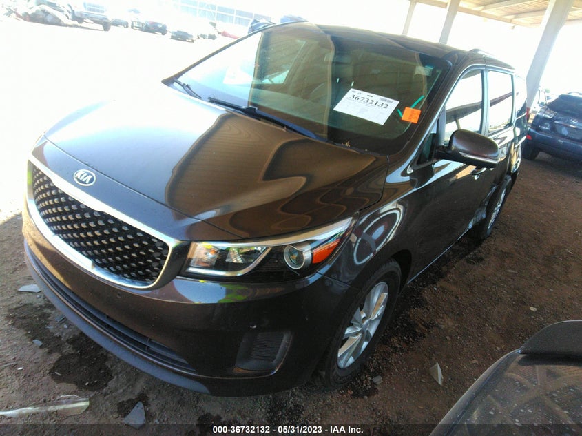 VIN KNDMB5C19H6343735 2017 KIA SEDONA LX