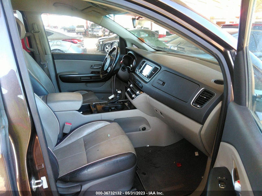 VIN KNDMB5C19H6343735 2017 KIA SEDONA LX