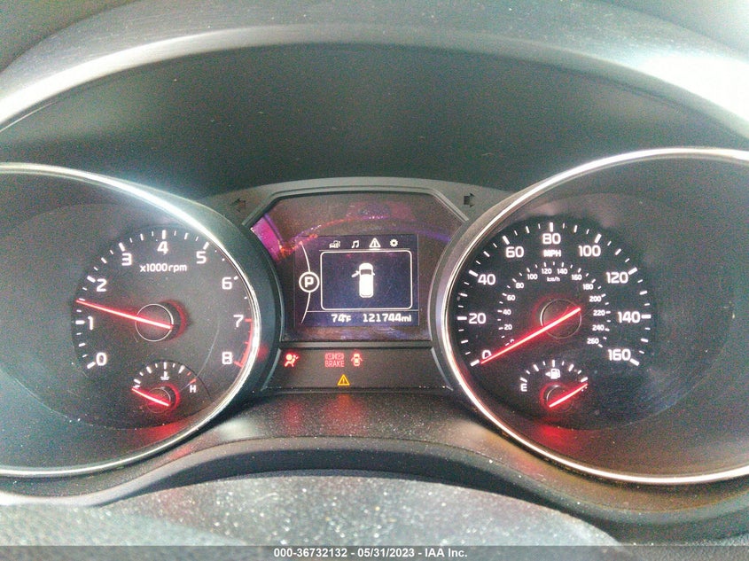 VIN KNDMB5C19H6343735 2017 KIA SEDONA LX