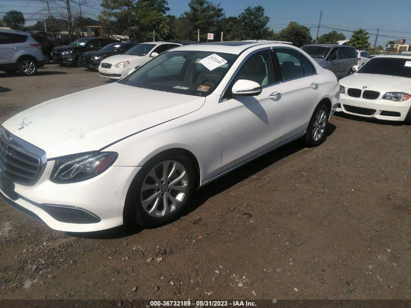 2017 MERCEDES-BENZ E-CLASS E 300 - WDDZF4KB9HA113372