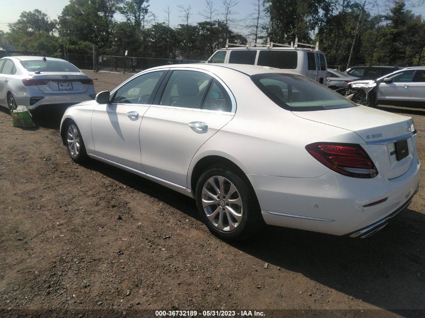 2017 MERCEDES-BENZ E-CLASS E 300 - WDDZF4KB9HA113372