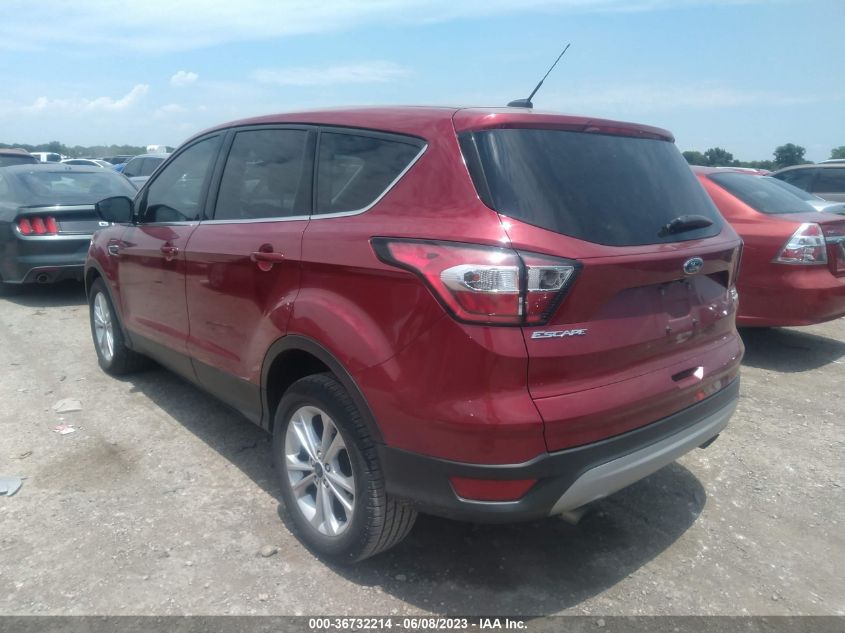 2017 FORD ESCAPE SE - 1FMCU0GD9HUD10111