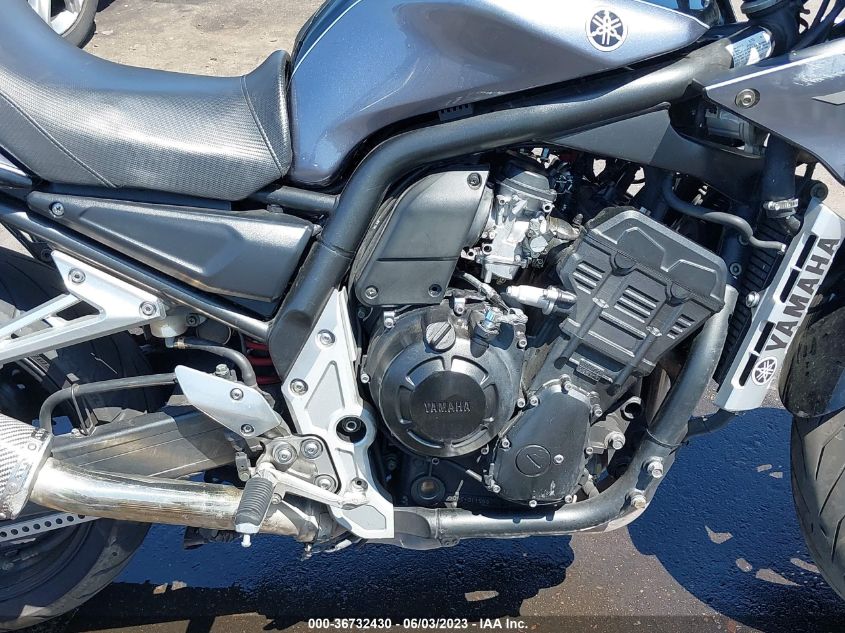 2004 YAMAHA FZS10 JYARN07E94A009057