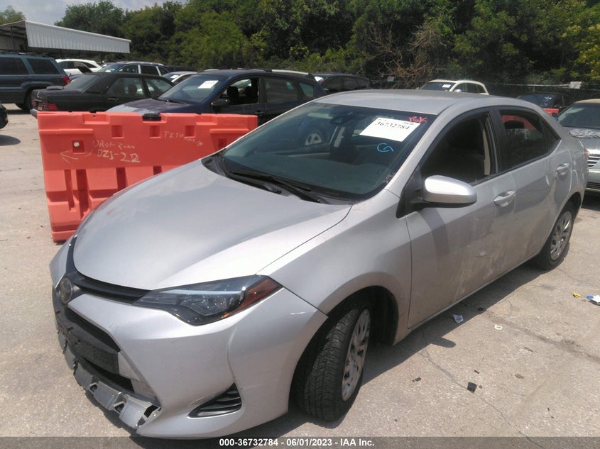 VIN 5YFBURHE4KP892943 2019 TOYOTA COROLLA L/LE/SE/XLE/XSE