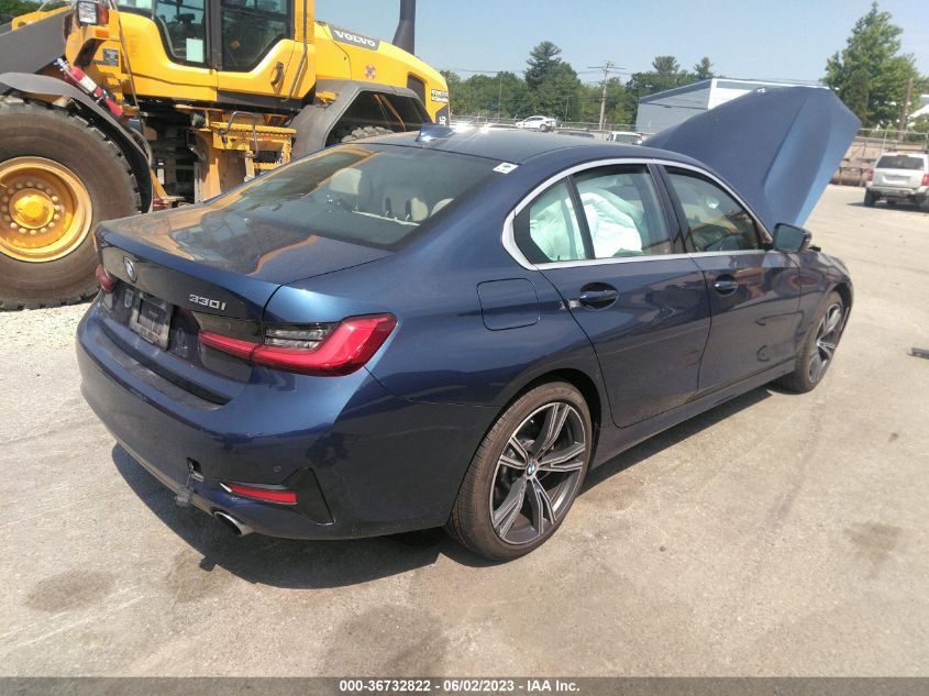 3MW5R7J06M8B68690 BMW 3 Series 330I XDRIVE 4