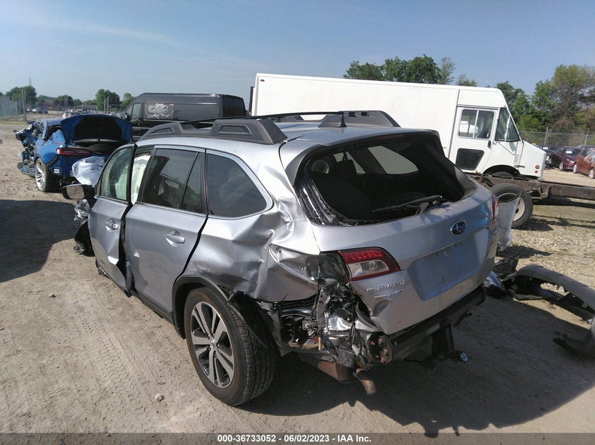VIN 4S4BSANC0J3225543 2018 SUBARU OUTBACK LIMITED