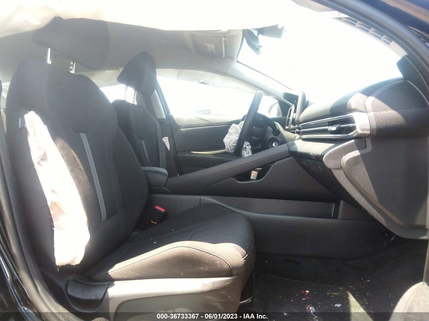 VIN KMHLL4AG3PU541985 2023 HYUNDAI ELANTRA SE