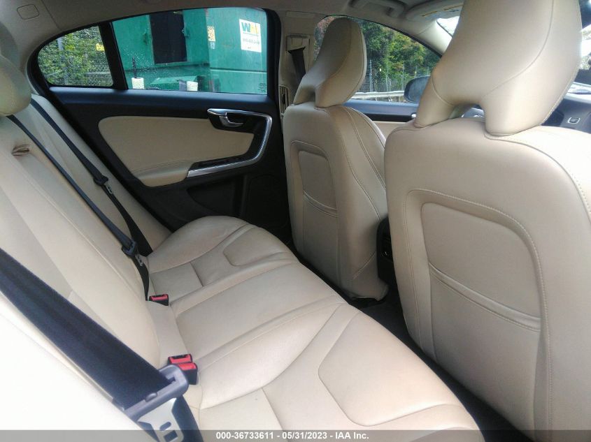 2017 VOLVO S60 DYNAMIC - YV126MFL6H2433963