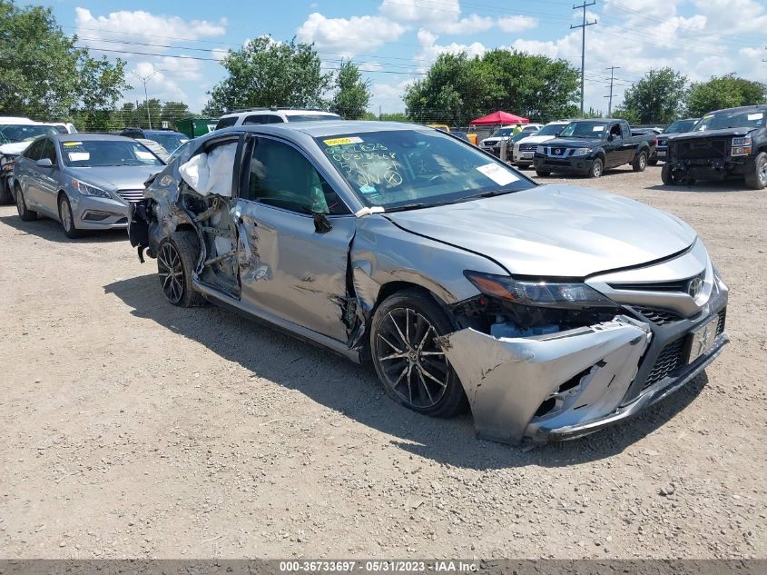 4T1G11AK8MU515131 Toyota Camry SE