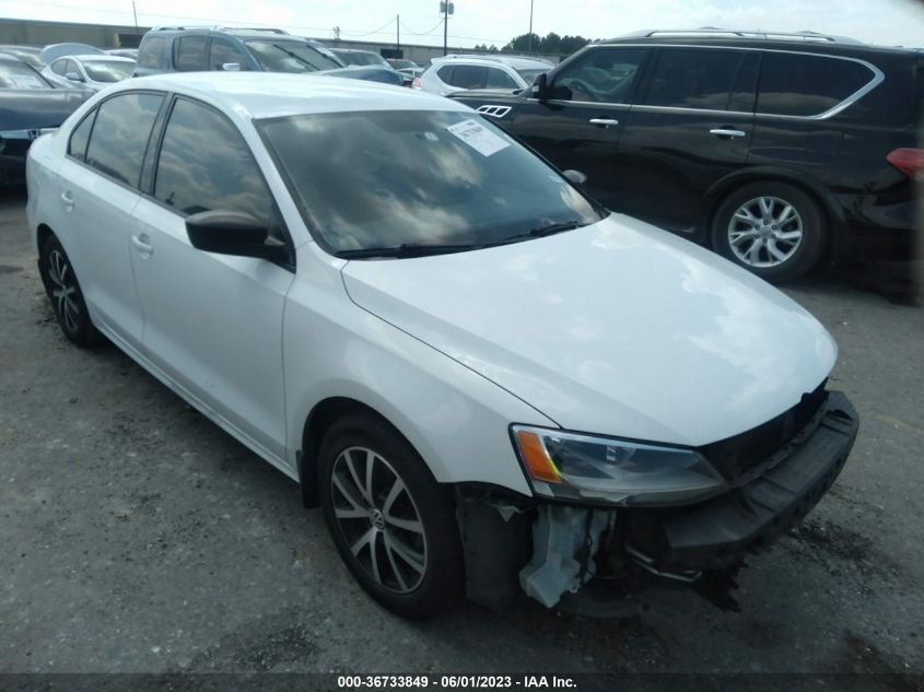 2016 VOLKSWAGEN JETTA SEDAN 1.4T SE - 3VWB67AJ3GM382469