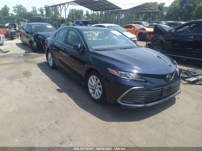 2022 TOYOTA CAMRY LE - 4T1C11AK5NU700673