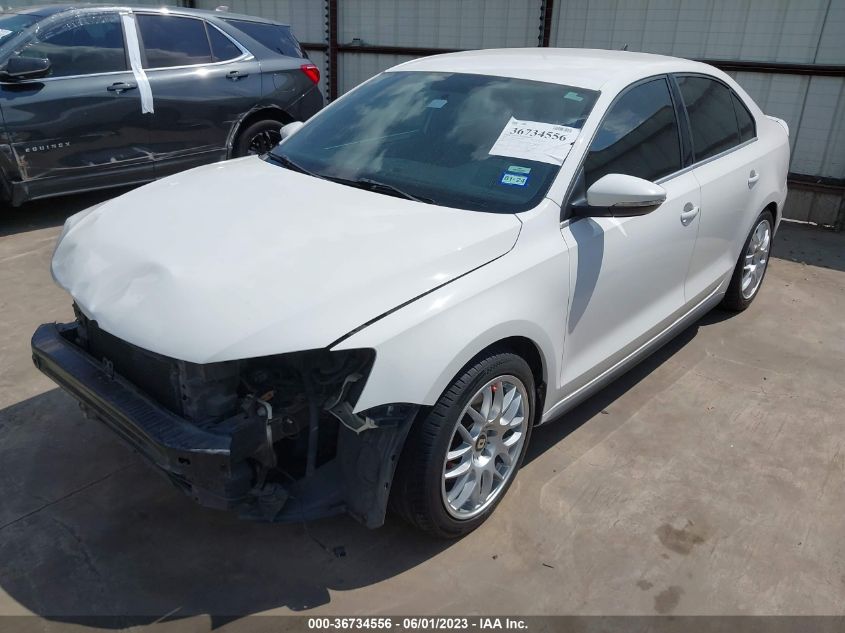 2014 VOLKSWAGEN JETTA SEDAN GLI - 3VW4S7AJ8EM361571