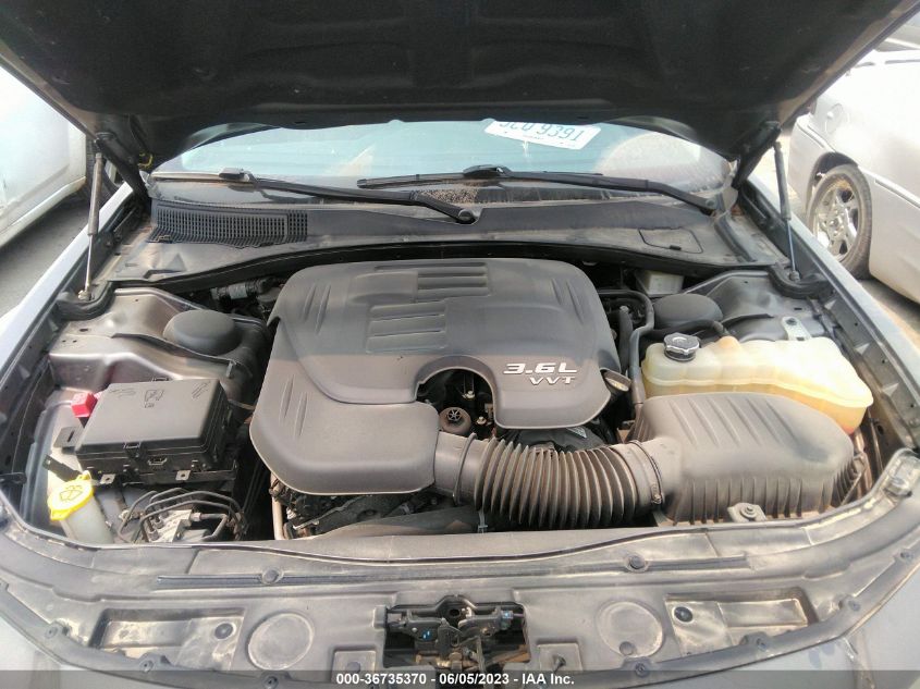 2019 CHRYSLER 300 LIMITED - 2C3CCAKG1KH569916