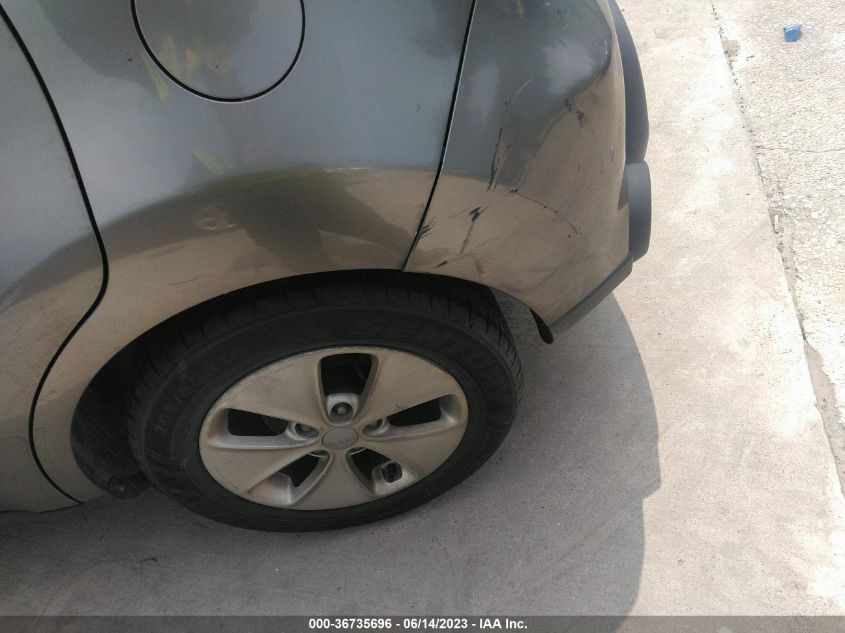 2016 KIA SOUL BASE - KNDJN2A28G7396634