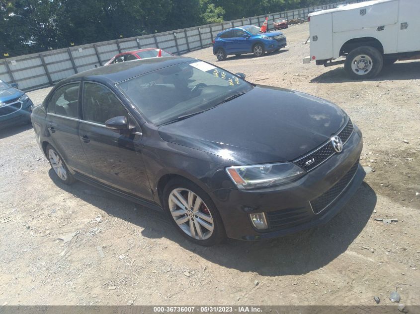 2014 VOLKSWAGEN JETTA SEDAN GLI - 3VW4T7AJXEM391779