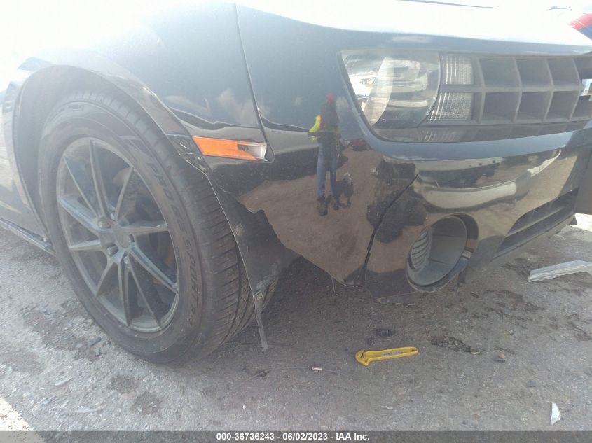 2013 CHEVROLET CAMARO LS - 2G1FA1E30D9161937