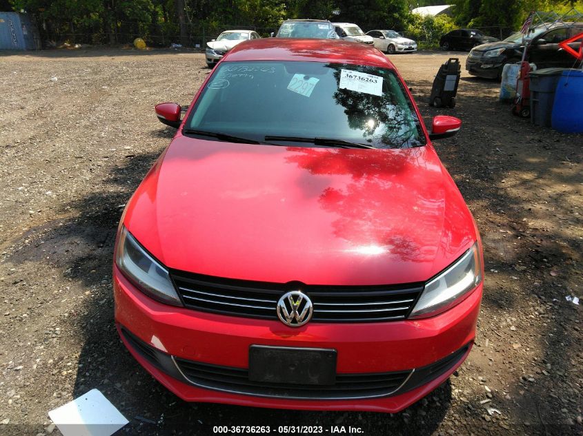 2013 VOLKSWAGEN JETTA SEDAN SE - 3VWDP7AJ9DM383112