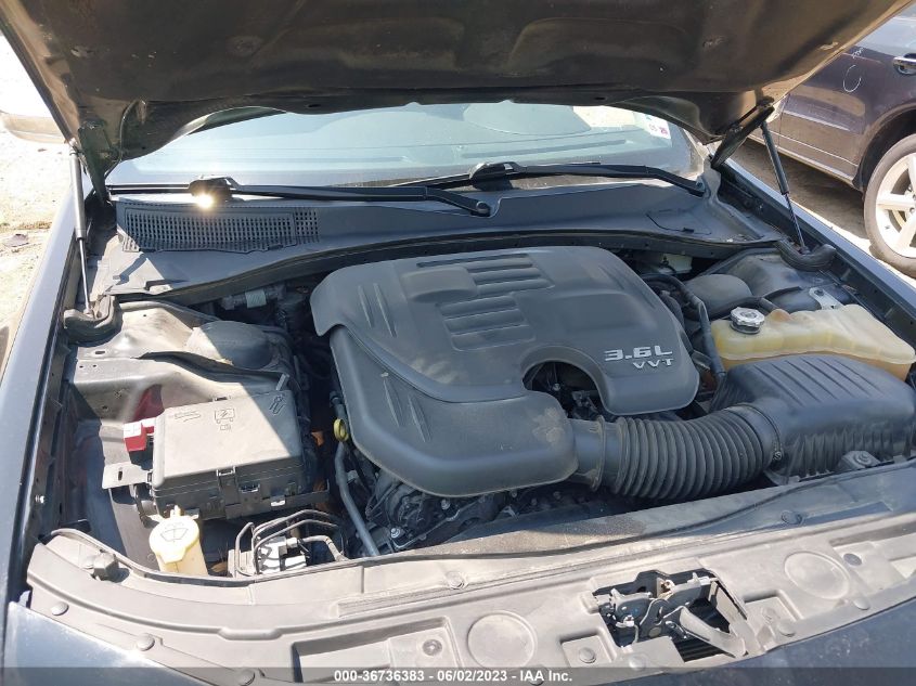 2016 CHRYSLER 300 300C - 2C3CCAEG6GH182166