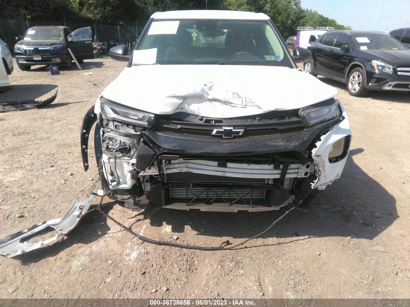 VIN KL79MNSL8MB177306 2021 CHEVROLET TRAILBLAZER LS
