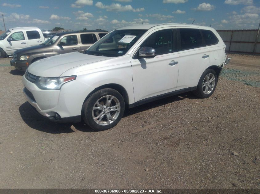 2014 MITSUBISHI OUTLANDER SE - JA4AD3A38EZ017175