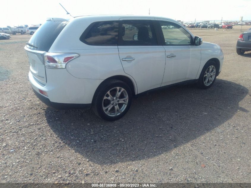 2014 MITSUBISHI OUTLANDER SE - JA4AD3A38EZ017175