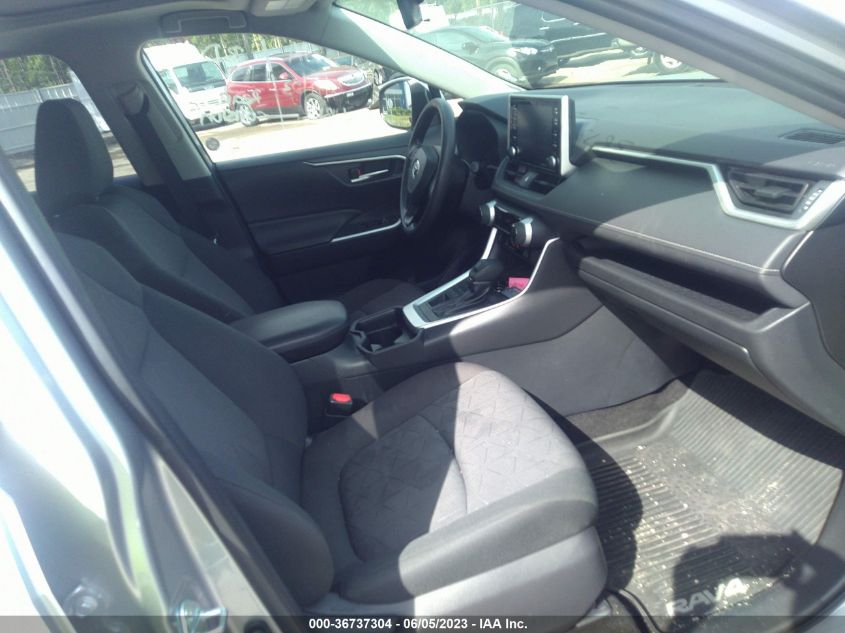 2019 TOYOTA RAV4 XLE - JTMP1RFV2KD009393