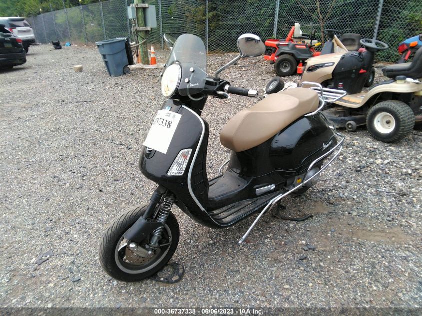 2015 VESPA GTS 300 SUPER ZAPM459L9F5200403