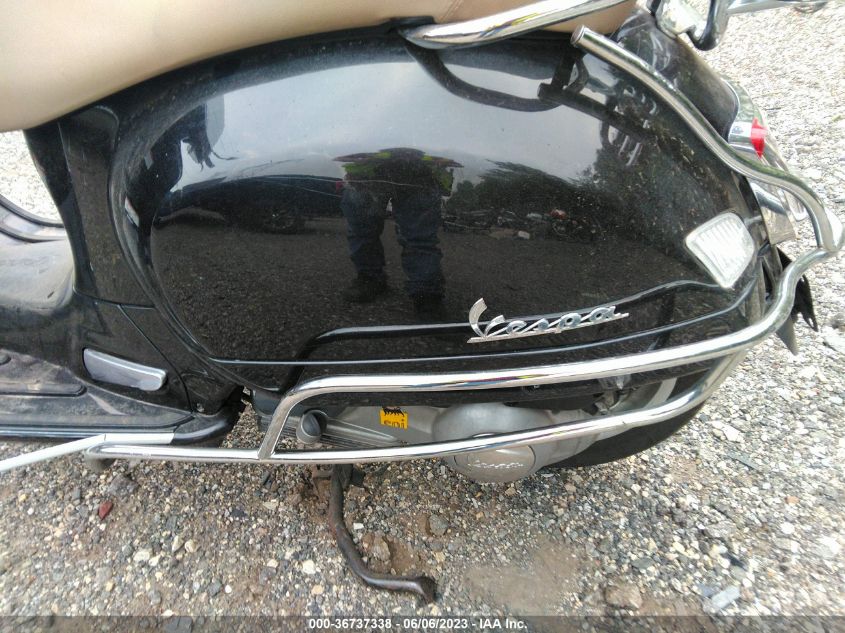 2015 VESPA GTS 300 SUPER ZAPM459L9F5200403