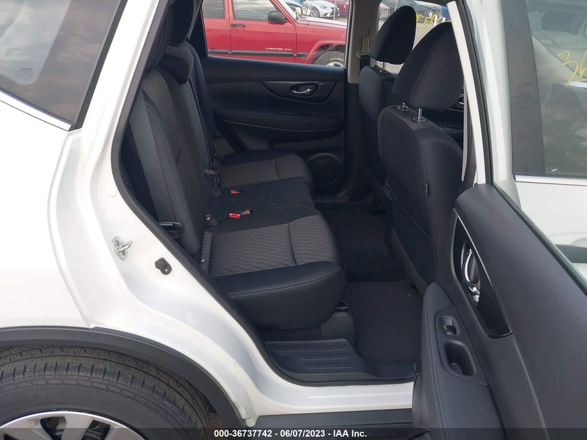 VIN KNMAT2MV1HP548010 2017 NISSAN ROGUE S/SV