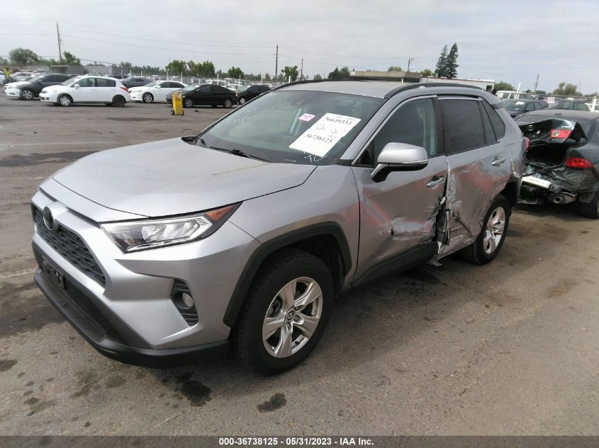2020 TOYOTA RAV4 XLE - 2T3W1RFV7LC046229