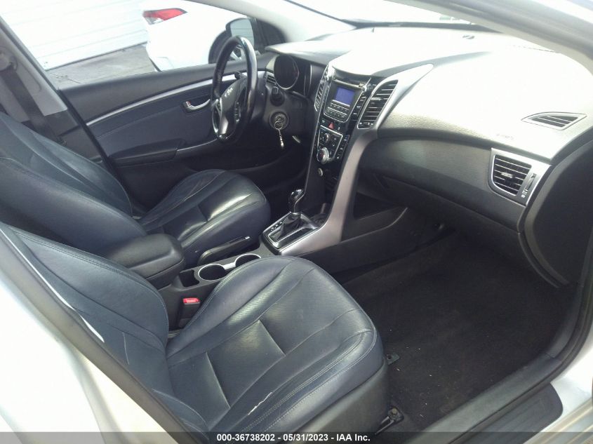 2013 HYUNDAI ELANTRA GT W/BLUE INT - KMHD35LE6DU034497
