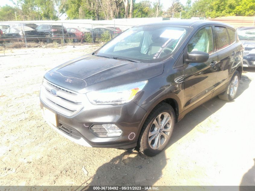 2017 FORD ESCAPE SE - 1FMCU0GD8HUD32178