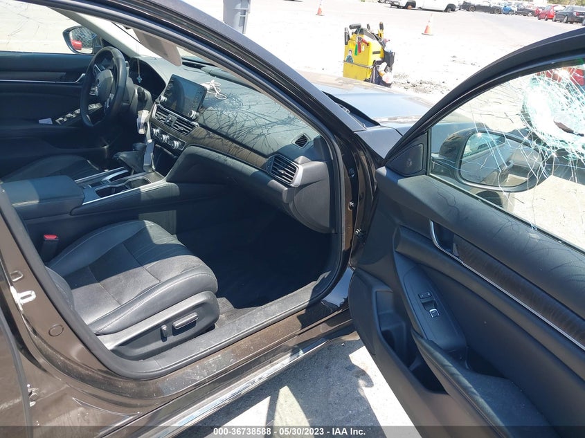 VIN 1HGCV1F50JA217066 2018 HONDA ACCORD SEDAN EX-L 1.5T
