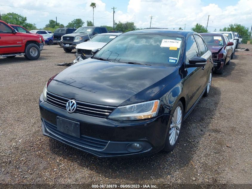 2013 VOLKSWAGEN JETTA SEDAN SEL W/NAV - 3VWLX7AJ7DM373528