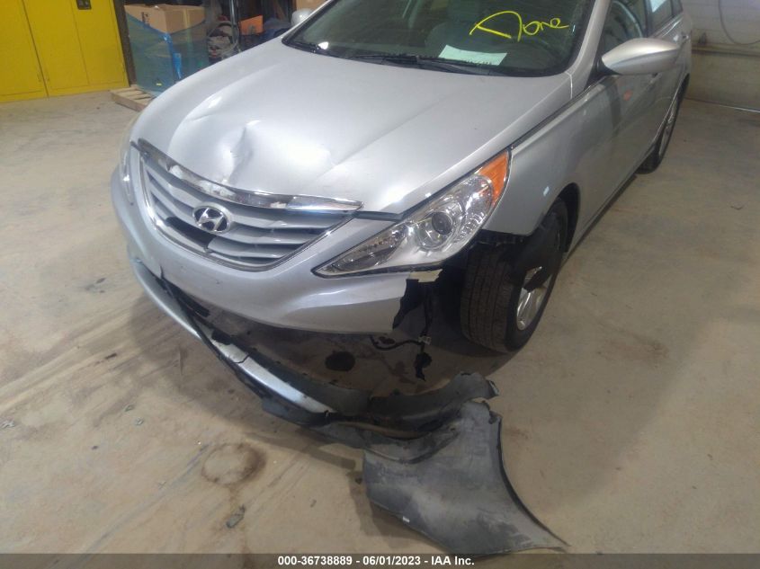 2013 HYUNDAI SONATA GLS - 5NPEB4AC3DH517804