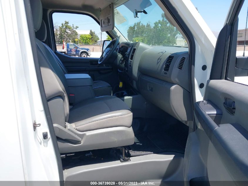 2018 NISSAN NV CARGO SV - 1N6BF0KY6JN802709