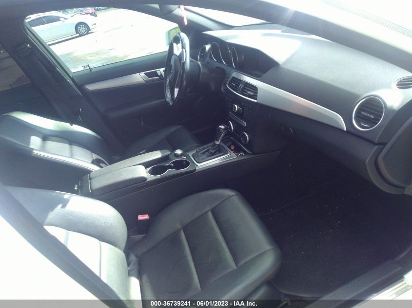 2014 MERCEDES-BENZ C-CLASS C 250 - WDDGF4HB0EG235545