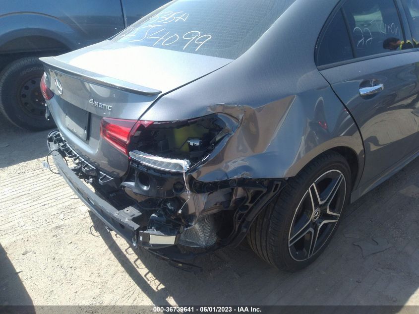 2019 MERCEDES-BENZ A 220 4MATIC WDD3G4FB9KW005633