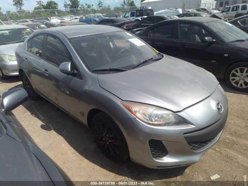 2013 MAZDA MAZDA3 I SPORT - JM1BL1U76D1706404