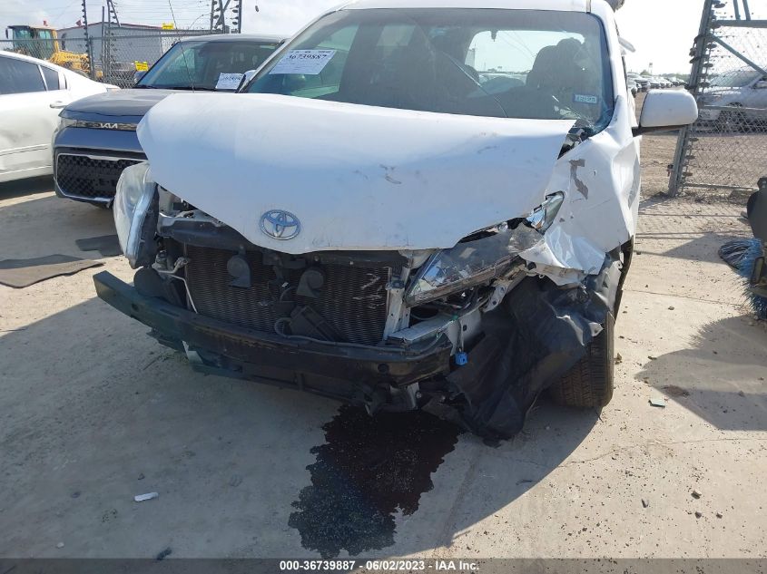 2014 TOYOTA SIENNA LE - 5TDKK3DC6ES526047