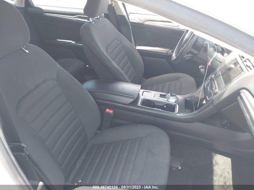 VIN 3FA6P0HDXJR150654 2018 FORD FUSION SE