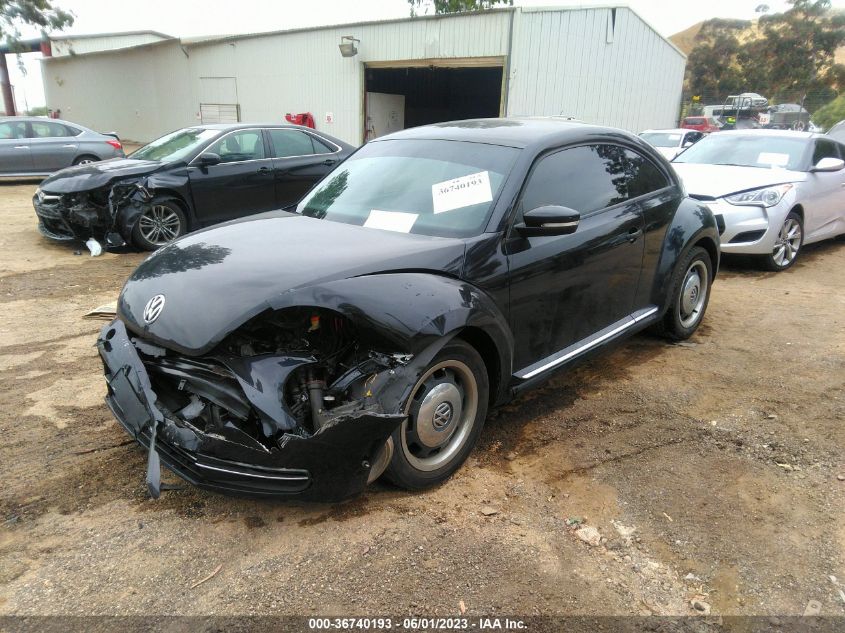 2016 VOLKSWAGEN BEETLE COUPE 1.8T CLASSIC - 3VWF17AT1GM638822