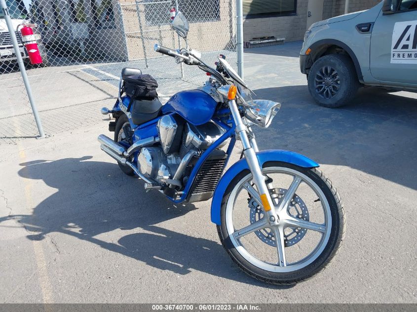 2012 HONDA VT1300 CS - JH2SC6702CK200192